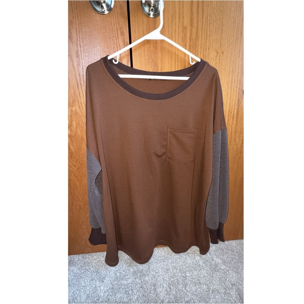 BloomChic Brown Long Sleeve Tee